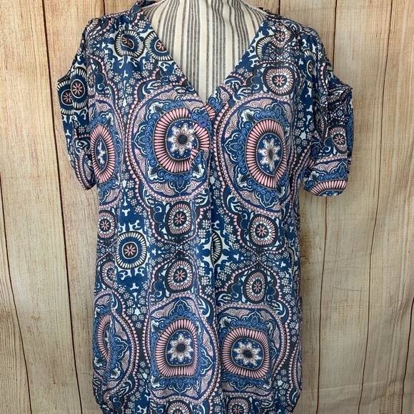Blanco Large V Neck Boho Casual Blouse - Picture 2 of 13